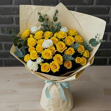 Букет цветов из:  Розы в Комаричах