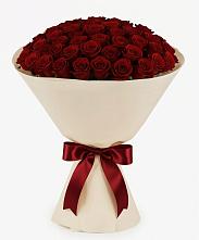 Букет 101 Бордовая роза Блэк Бакарра в Комаричах