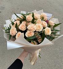 Букет Кремовые розы Латте в Комаричах