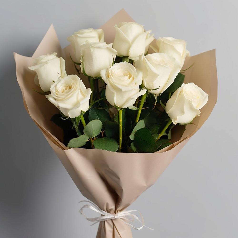 Букет 9 Белых роз Эдлесс Лав в Комаричах