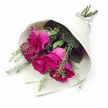 Букет цветов из:  Розы в Комаричах