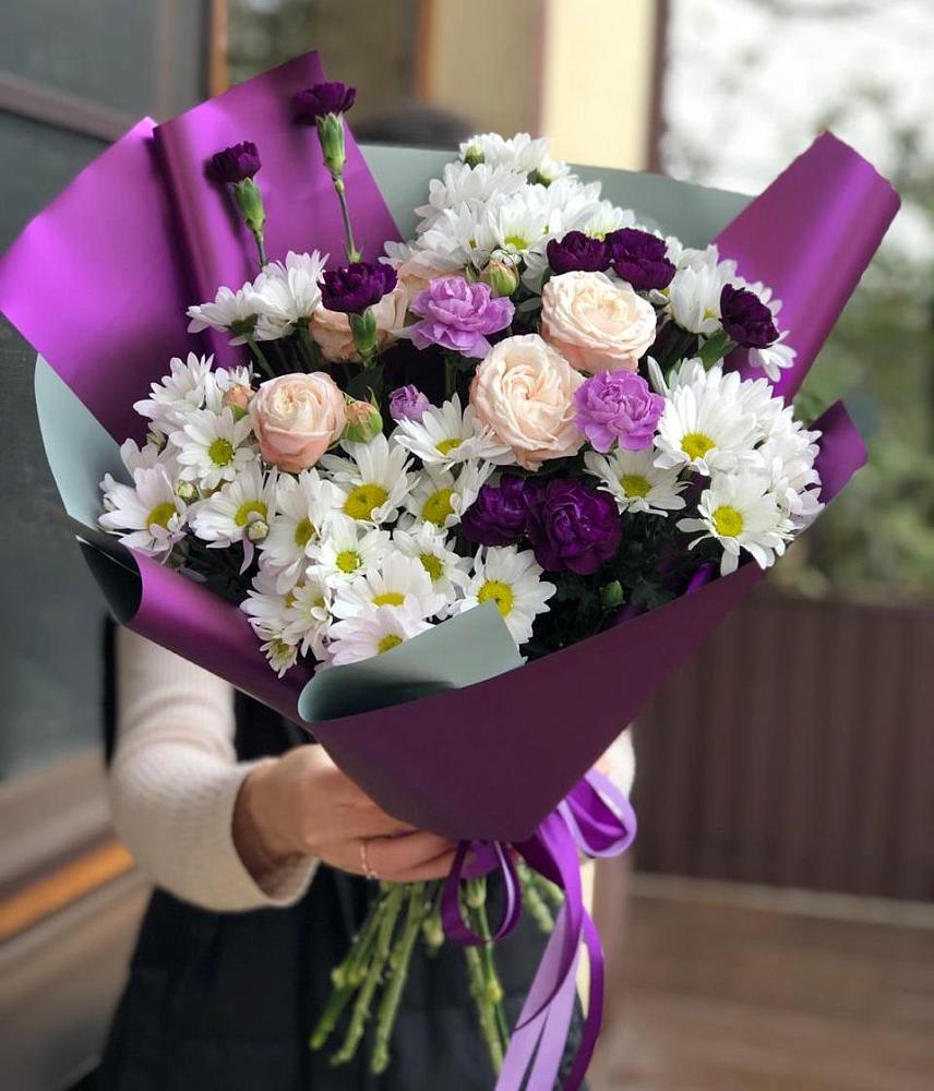 Букет цветов из: Хризантемы, Гвоздики и Розы в Комаричах