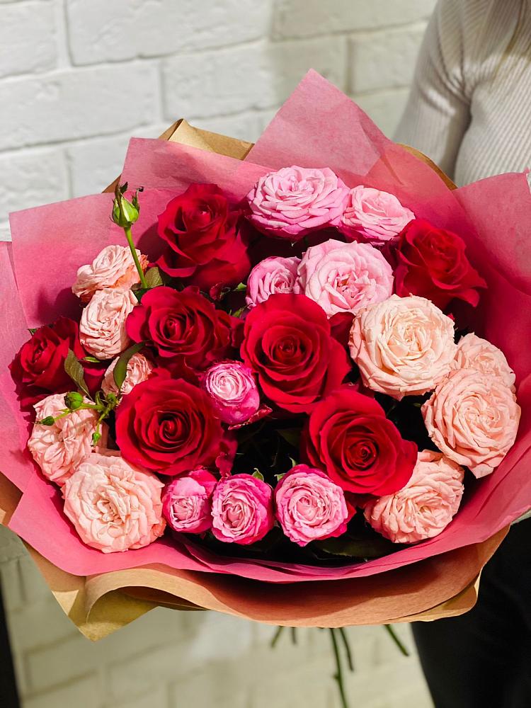 Букет цветов из: Розы в Комаричах