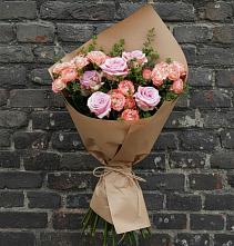 Букет цветов из:  Розы в Комаричах