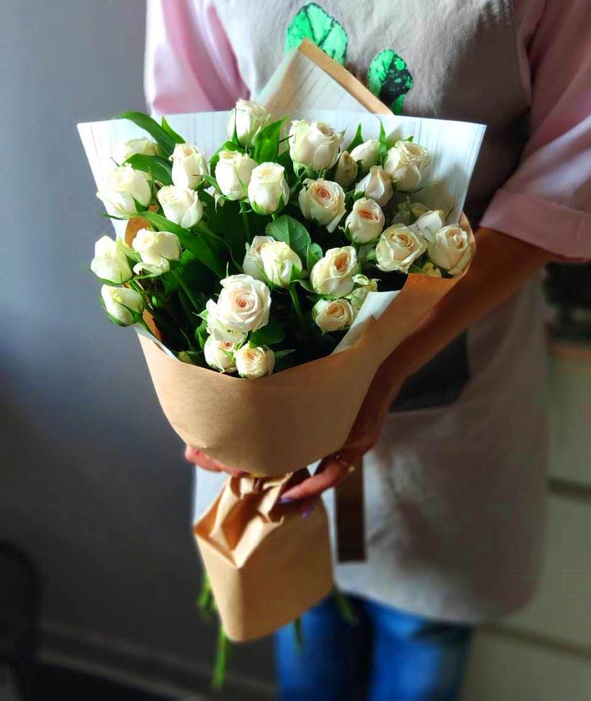 Букет цветов из: Розы в Комаричах