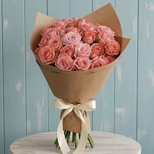 Букет цветов из:  Розы в Комаричах
