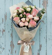 Букет цветов из:  Розы в Комаричах