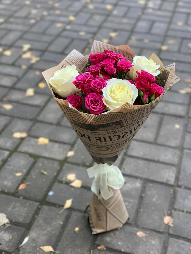 Букет цветов из: Розы в Комаричах