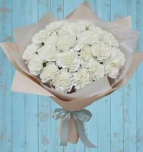 Букет цветов из:  Гвоздики в Комаричах