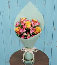 Букет цветов из:  Розы в Комаричах